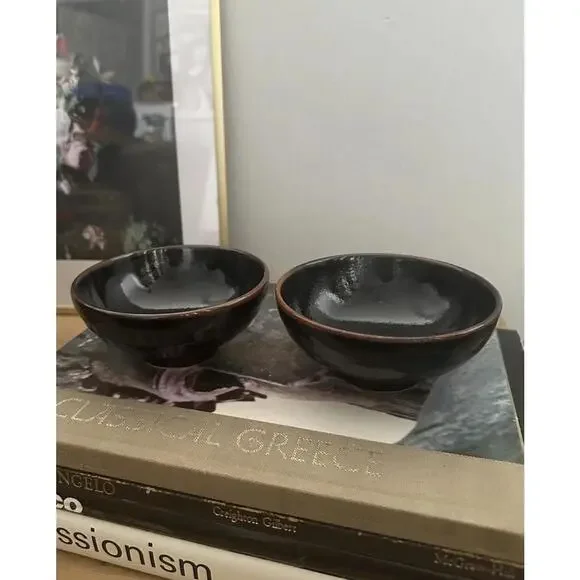 Set of 2 Japanese Tea Bowls Chawan Dark Tenmoku Glaze Black & Brown Glossy - Picture 2 of 5
